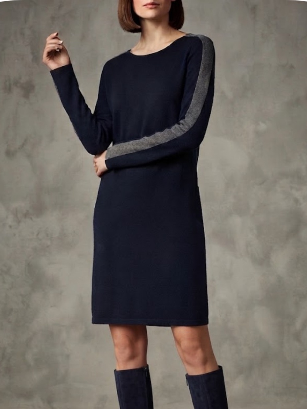 Bailey 44 Dress Sheath Black Grey Sleeve Colorblock Stretch Knit Long Sleeve LBD